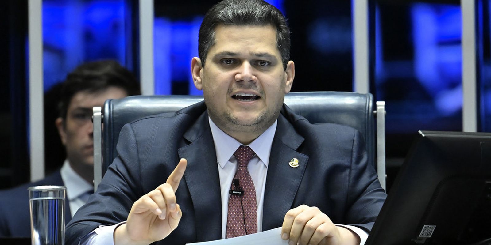 Davi alcolumbre anuncia votação e debate sobre o fim da escala 6x1 no senado