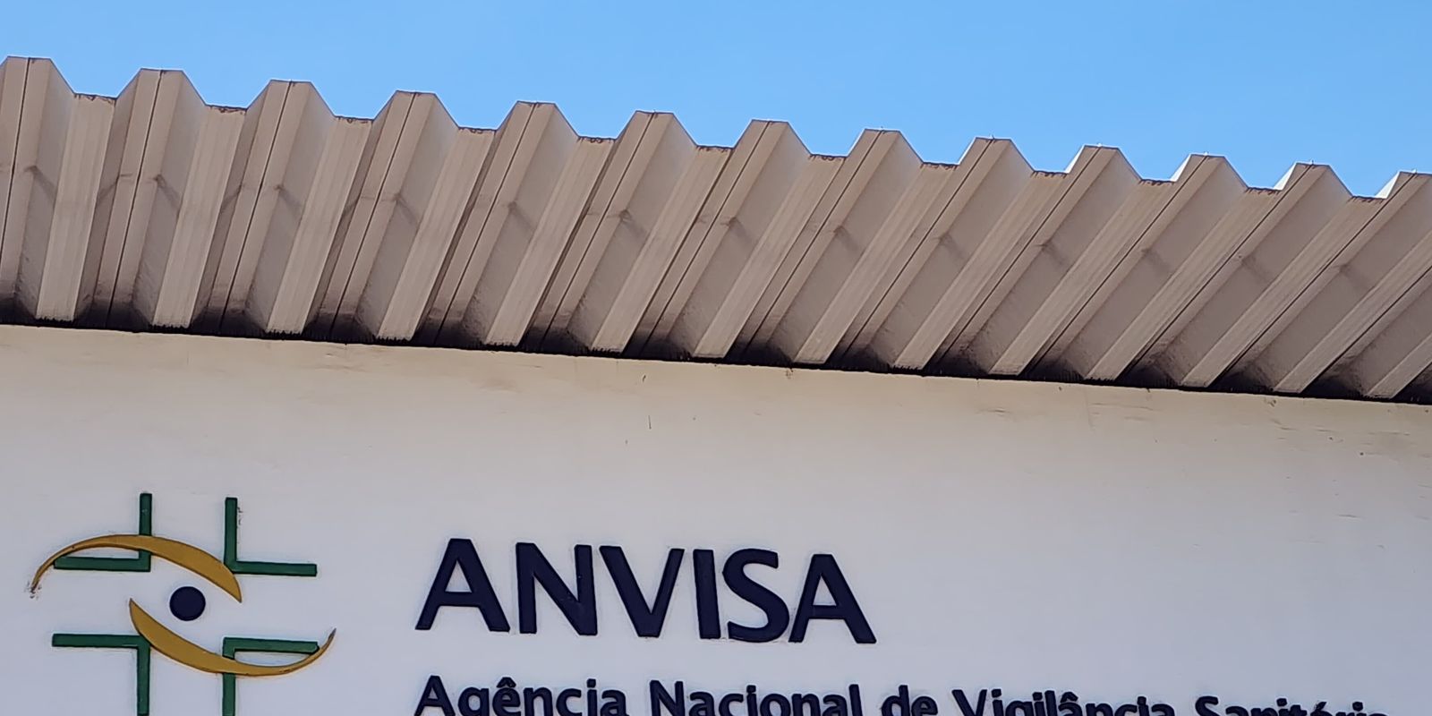 Anvisa proíbe suplementos alimentares irregulares no país