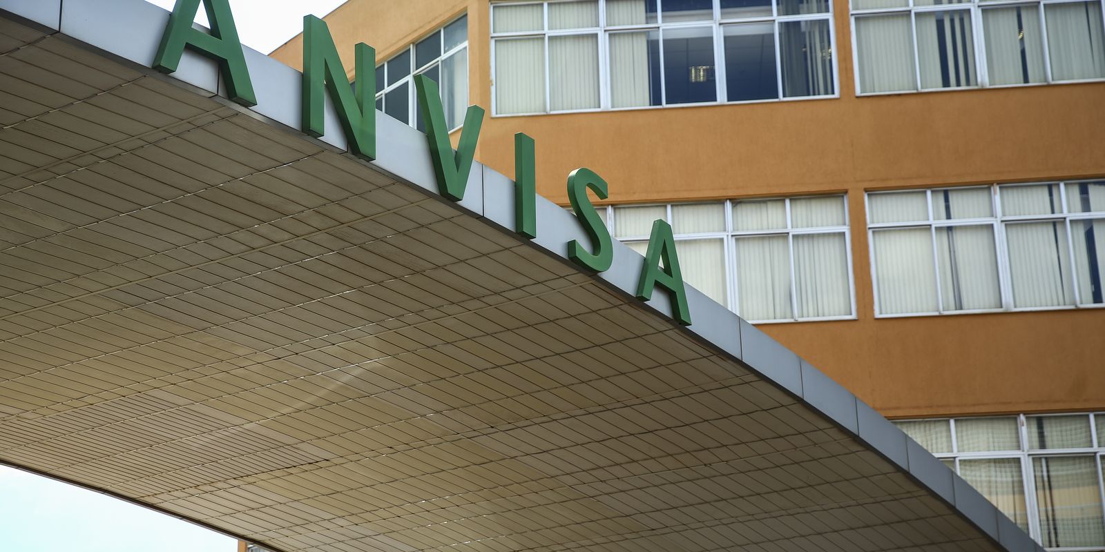 Anvisa suspende propaganda enganosa de suplementos alimentares da Vita Nutriom