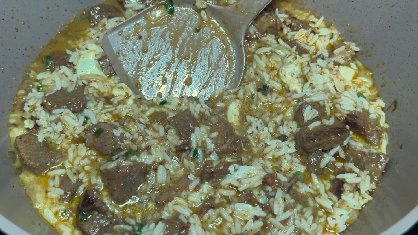 Como fazer arroz de carneiro ensinado no programa clube rural