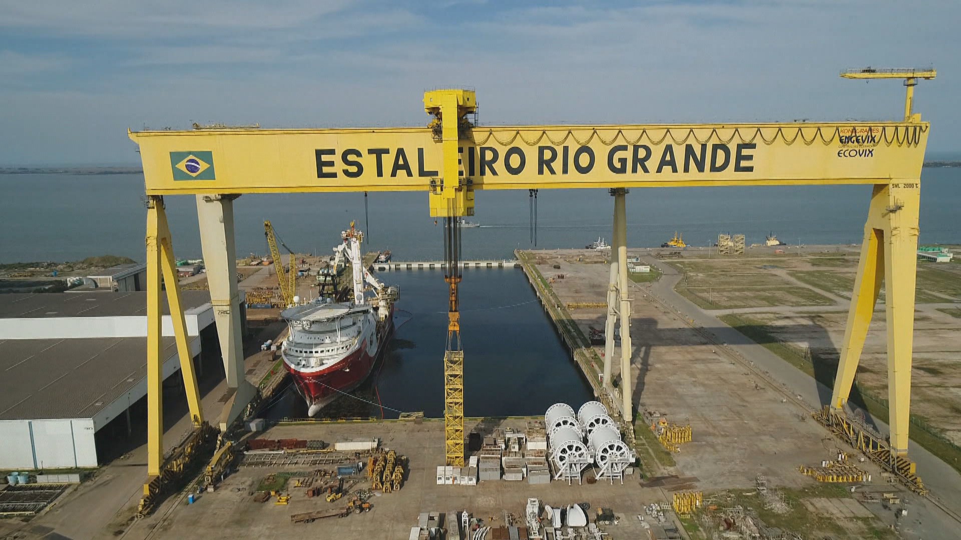 Estaleiro rio grande retoma construção de navios após dez anos de paralisação
