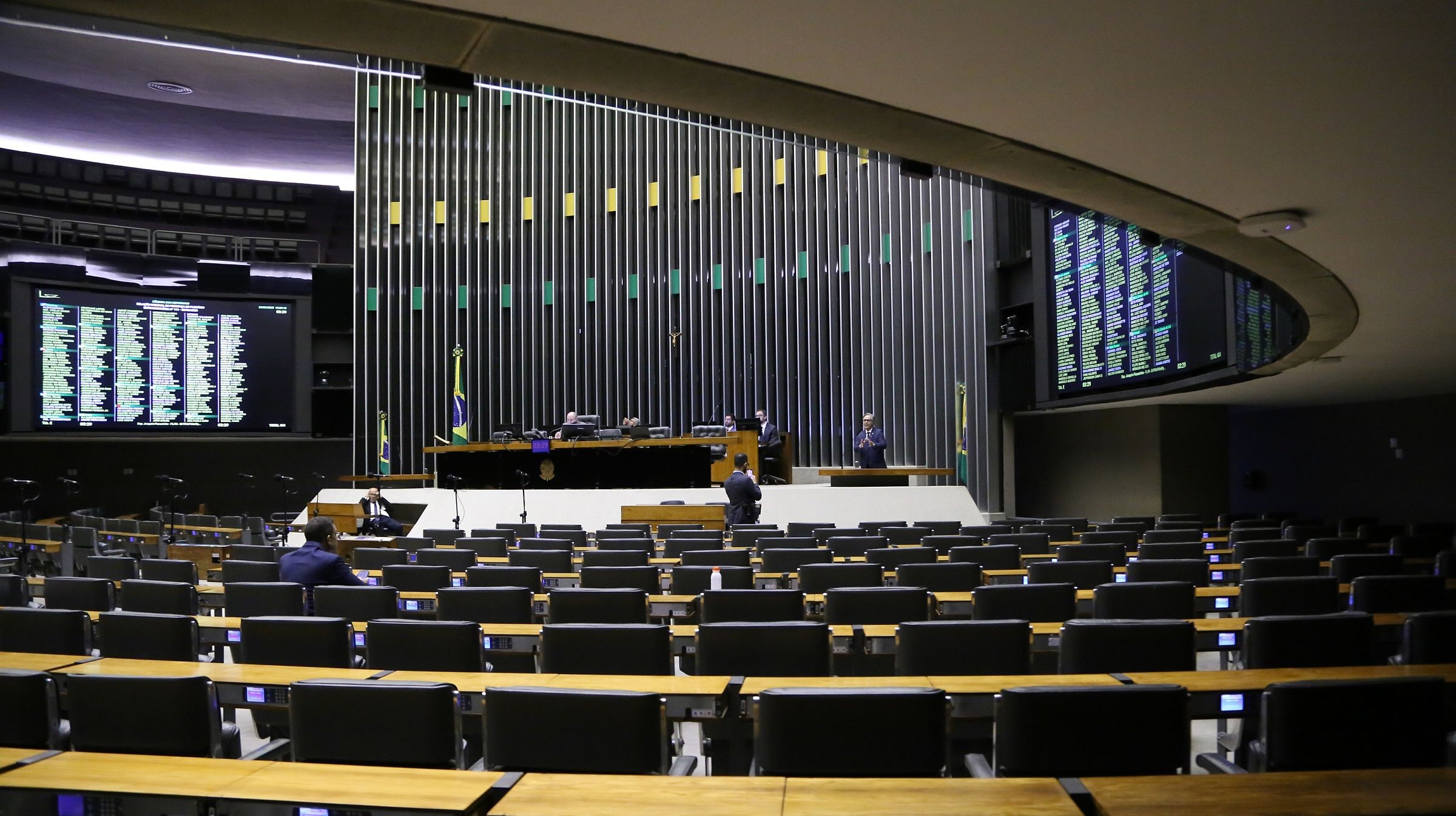Veja quem são os deputados veteranos do Ceará que perderam a eleição