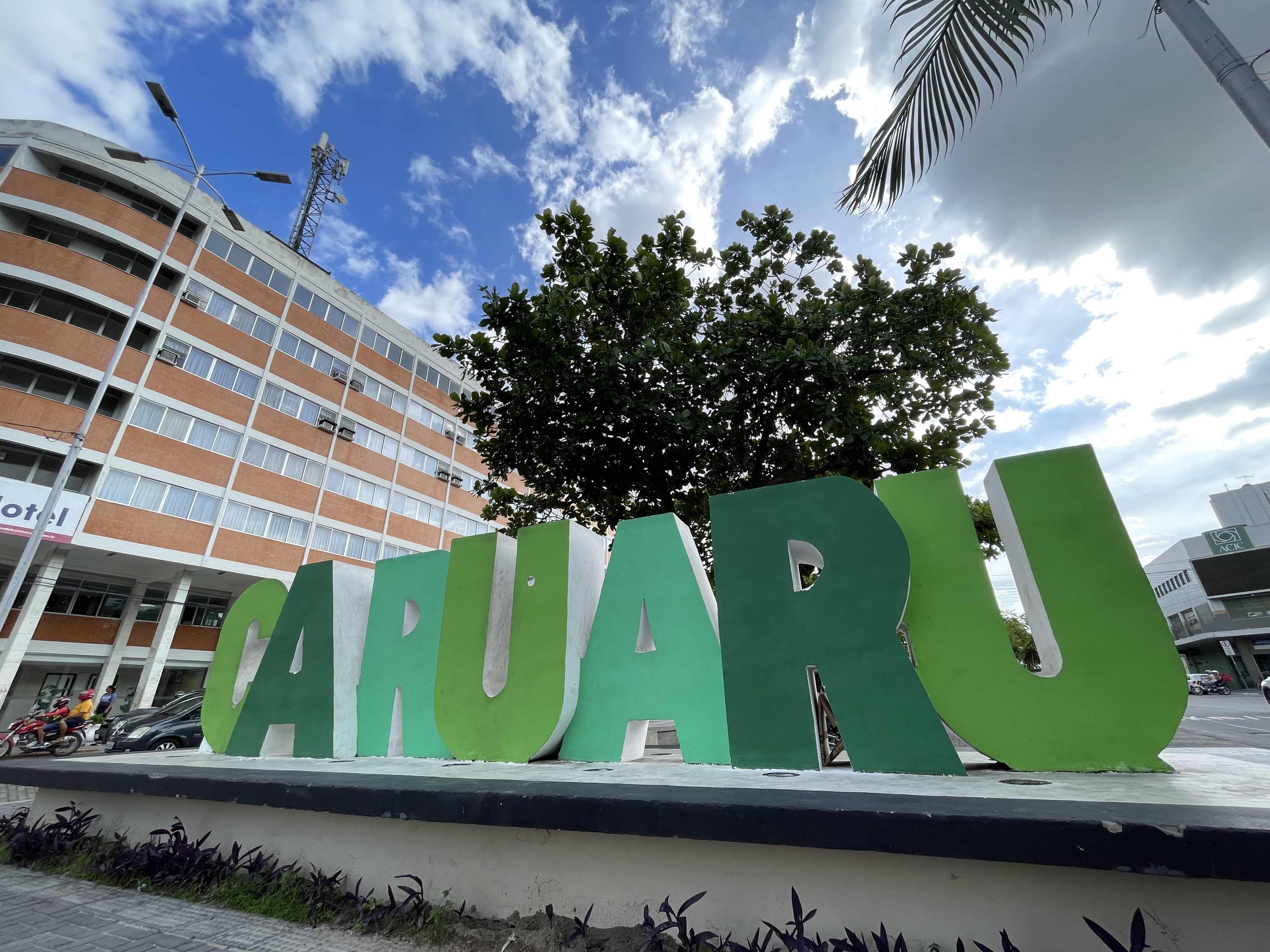 Feriado em Caruaru altera funcionamento do comércio e serviços
