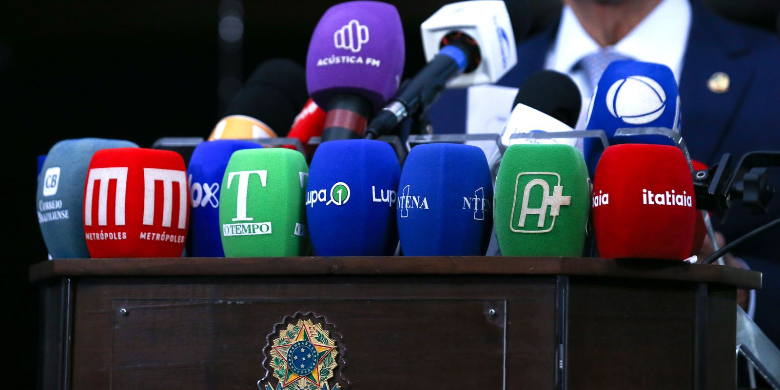 Ataques digitais contra jornalistas somam mais de 14 mil registros nas eleições