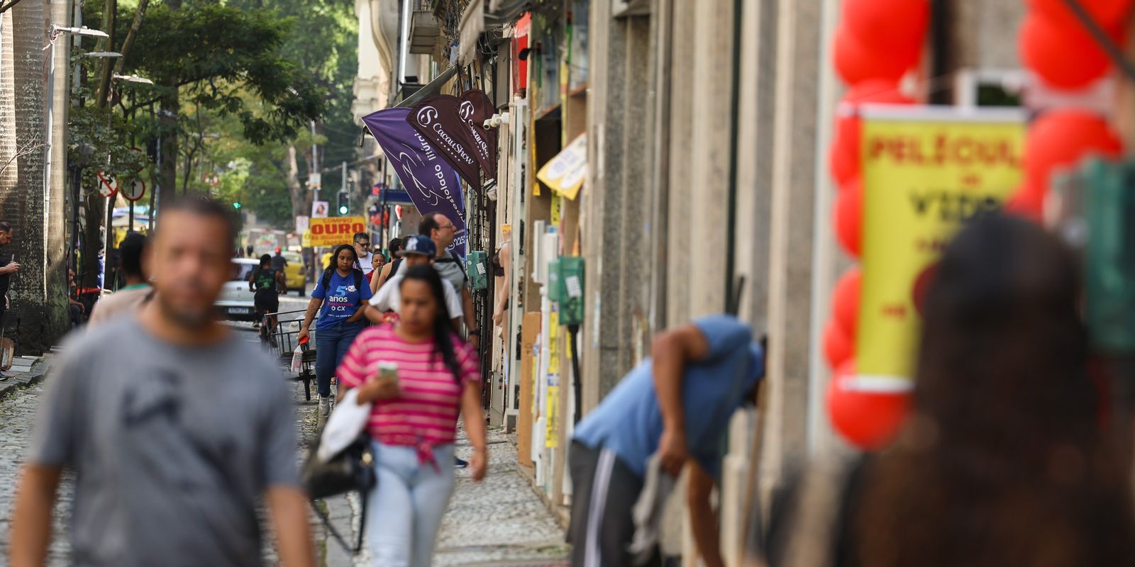 Fim da escala 6x1 traz esperança de mais tempo livre e saúde para trabalhadores