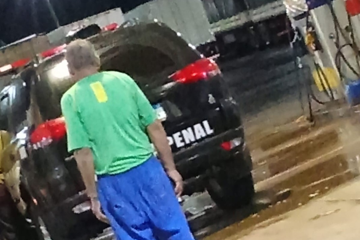 Homem embriagado é preso com viatura furtada da Polícia Penal em MS