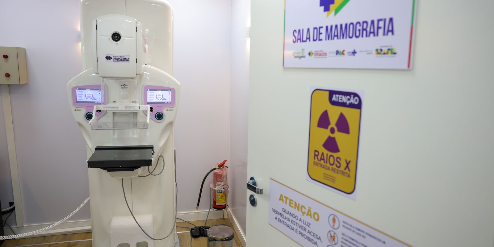 Homens diagnosticados com câncer de mama tardiamente acendem alerta