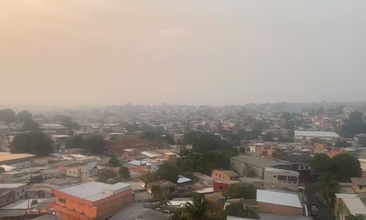 Manaus mantém suspensão das aulas municipais nesta terça-feira devido ao ar poluído