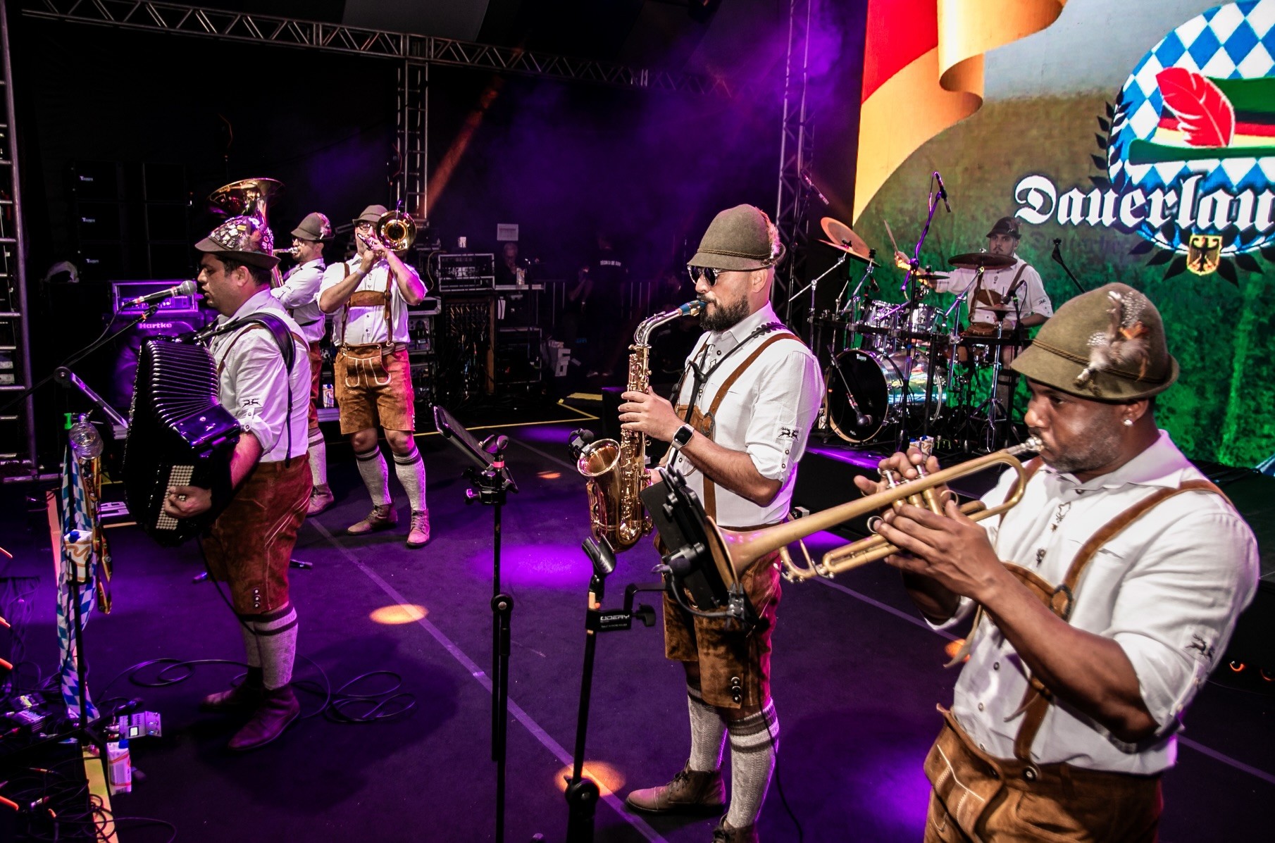 Oktoberfest Manaus 2026 celebra cultura alemã e música no Studio 5
