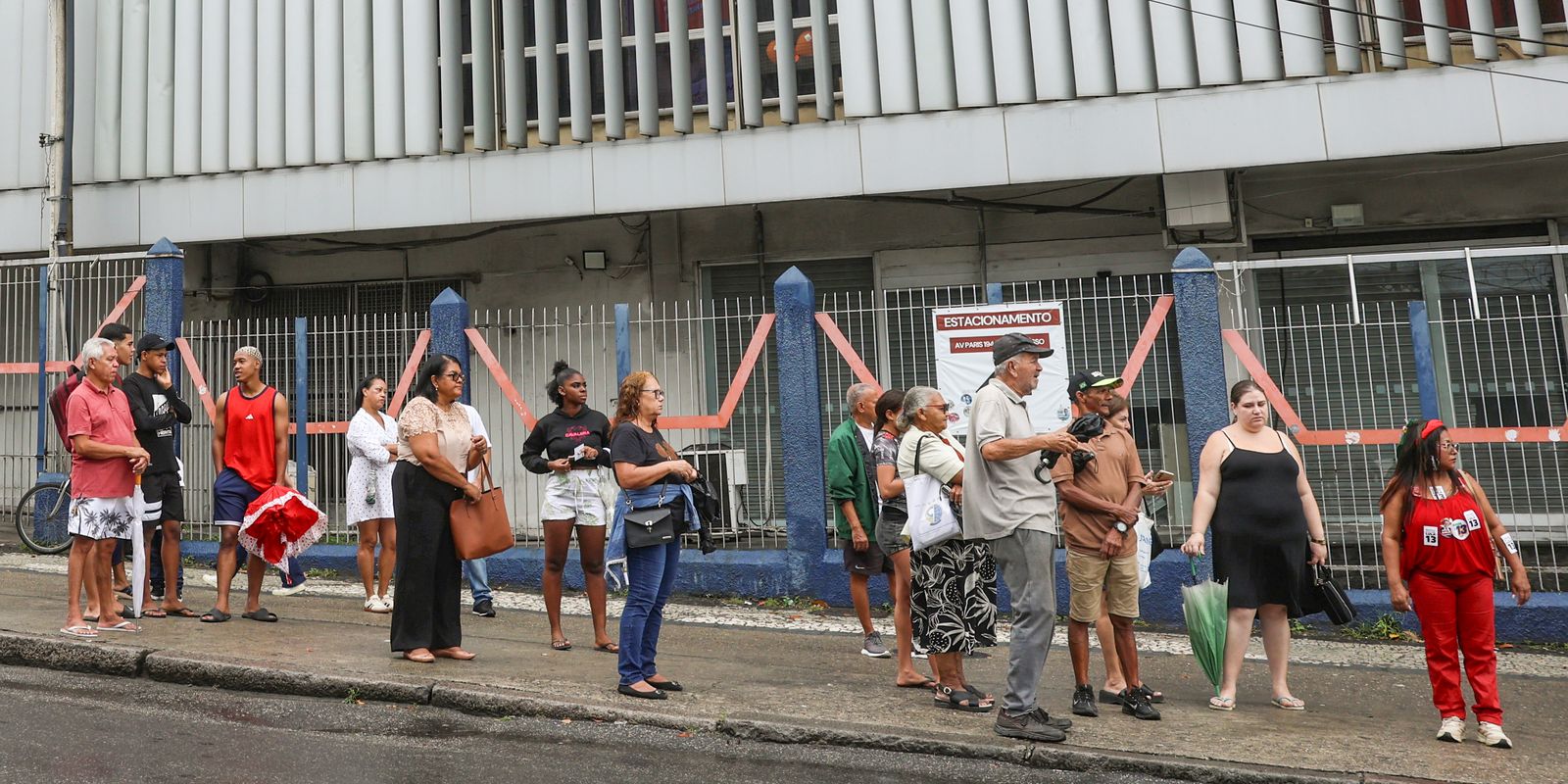 PF apura se falhas na circulação de ônibus afetaram eleitores