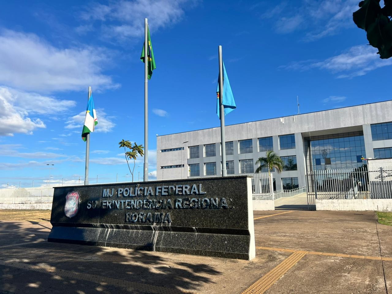 PF prende dez suspeitos de corrupção eleitoral e apreende R$ 74 mil em Roraima
