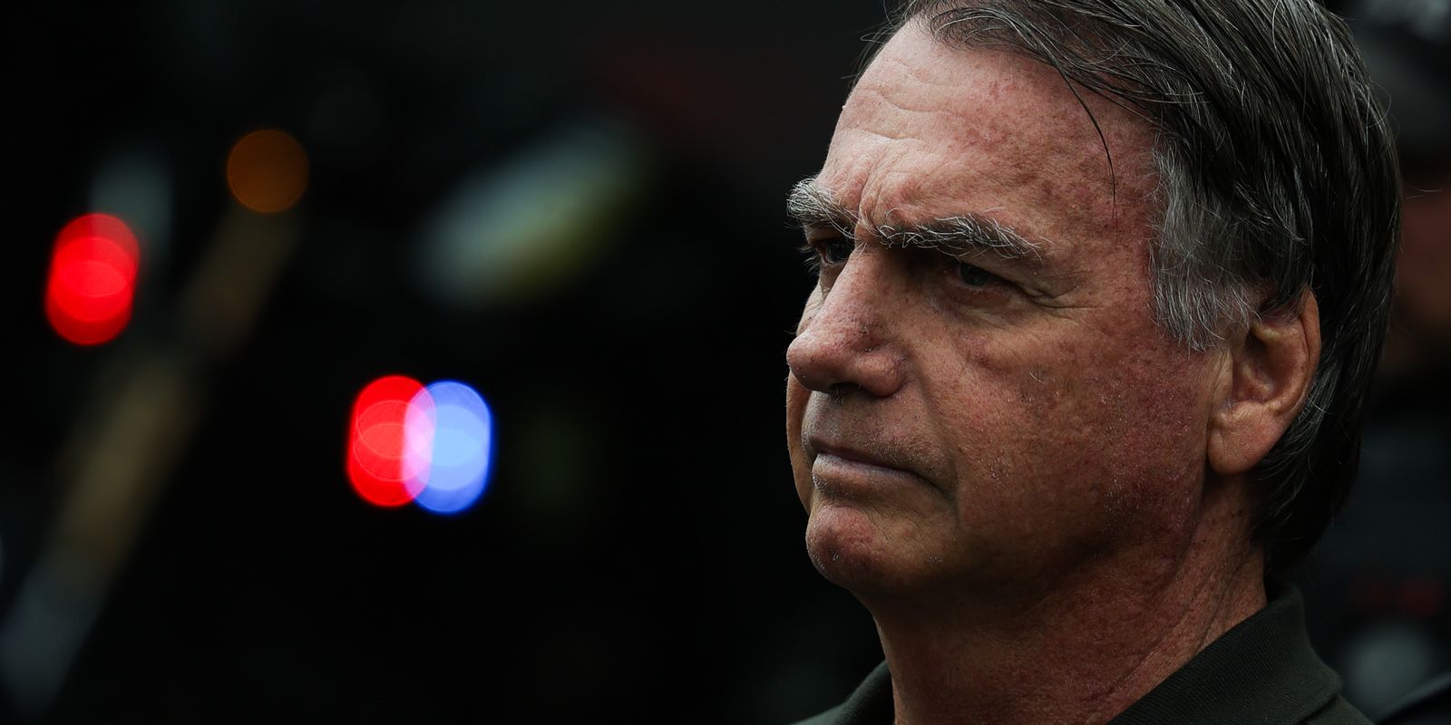 PGR emite parecer favorável para visitas de Flávio Bolsonaro ao pai