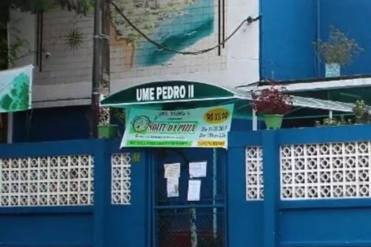 Infestação de ratos paralisa aulas em escola municipal de Santos