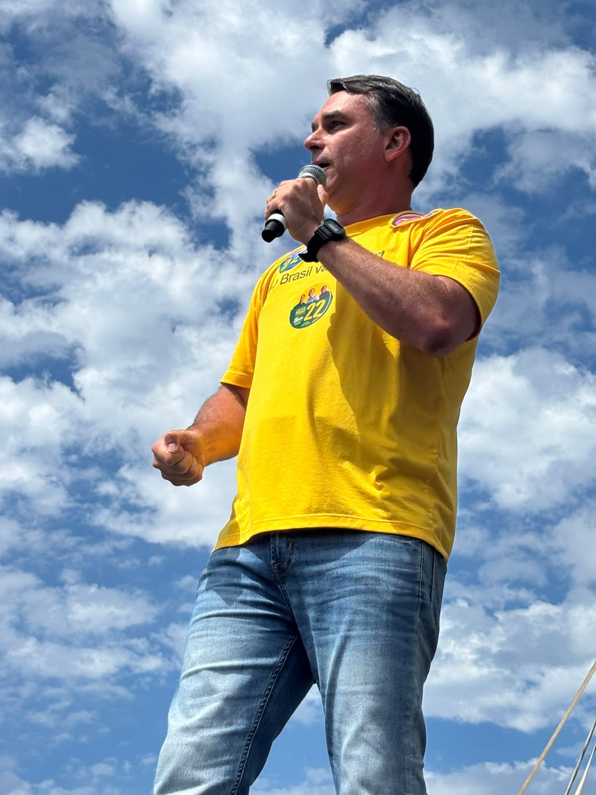 STF abre inquérito para investigar Flávio Bolsonaro e Willer Tomaz