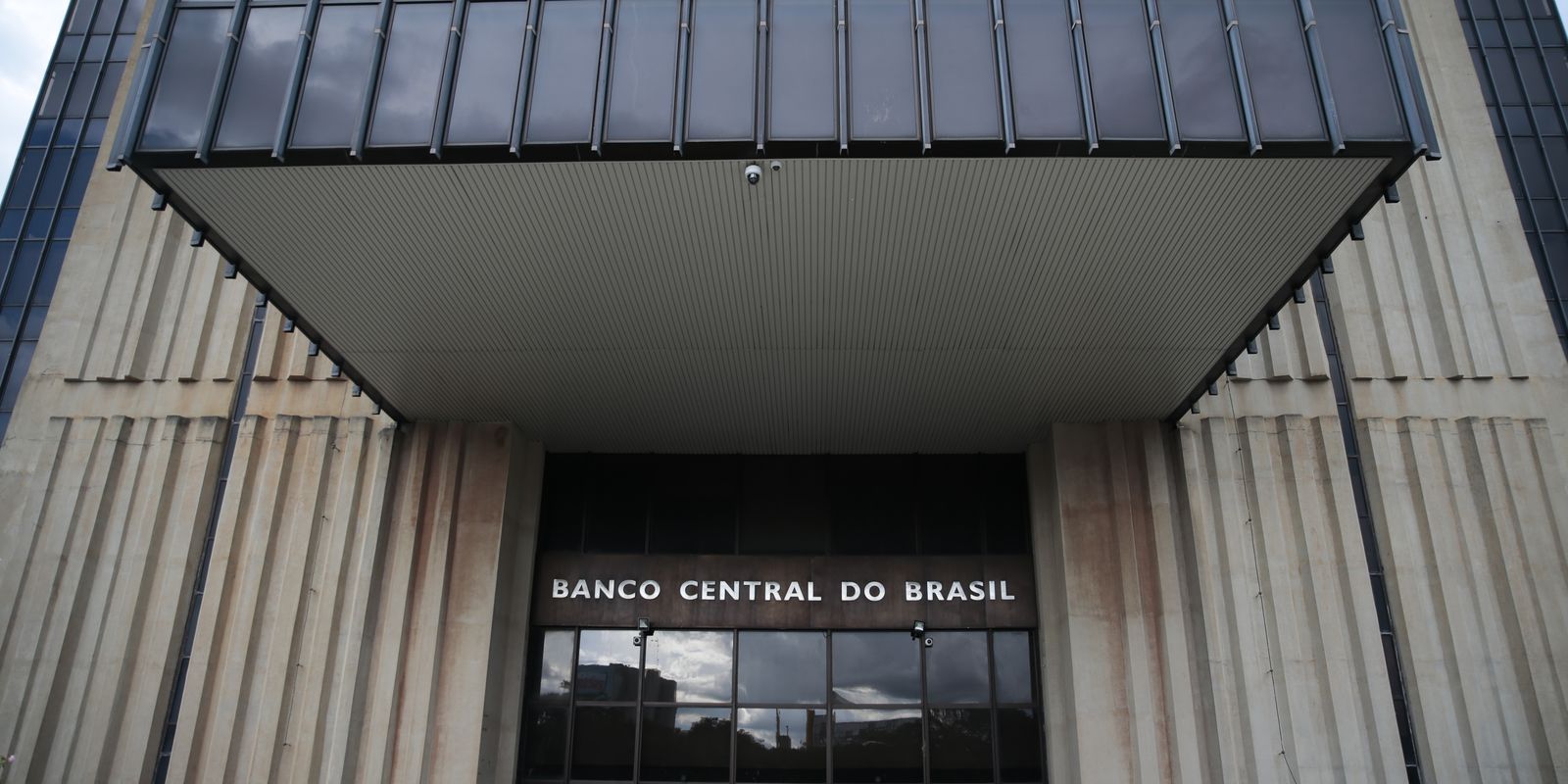 TCU aprova contas do BC de 2025 após separar processo do Banco Master