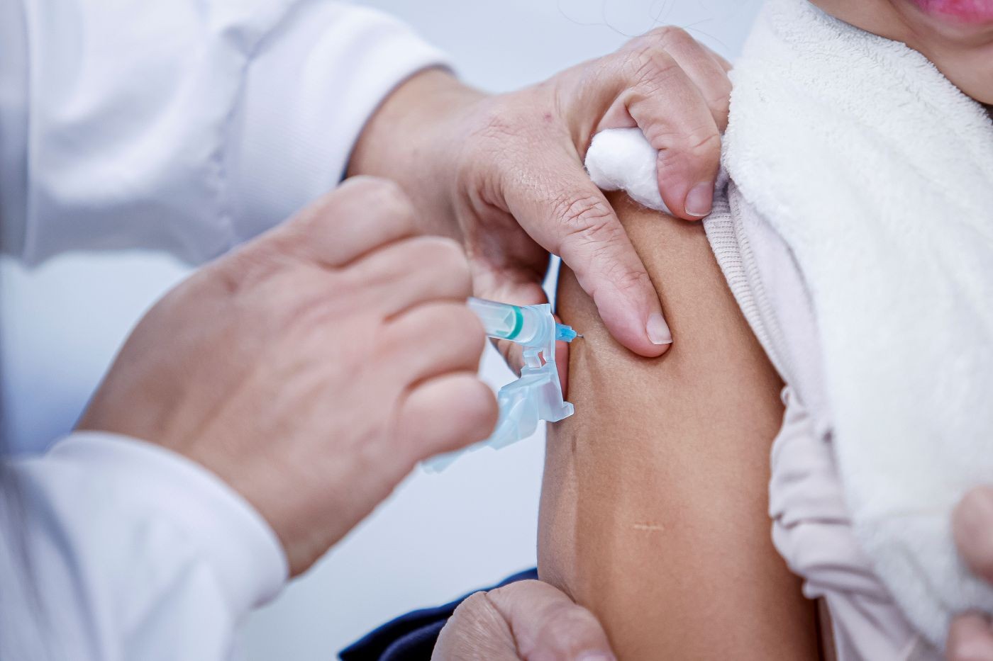 Anvisa autoriza testes em humanos de vacina contra malária criada no Brasil