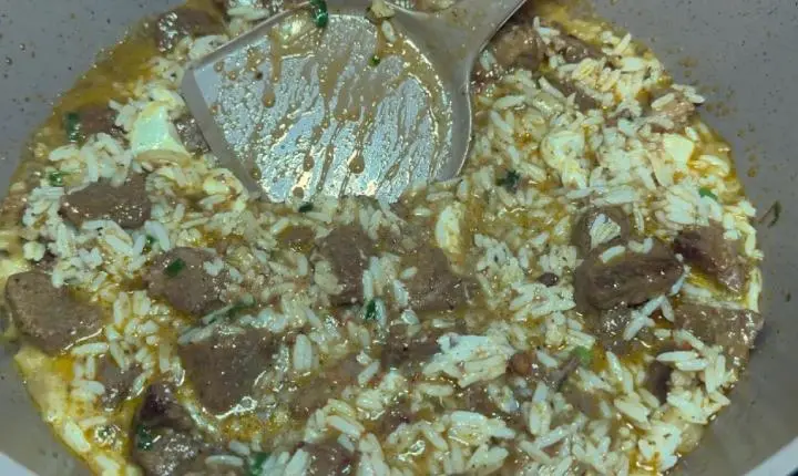 Como fazer arroz de carneiro ensinado no programa clube rural