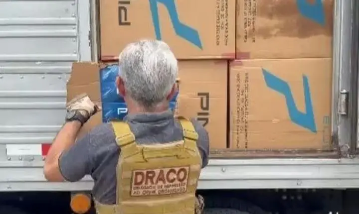 Caminhão com cigarros contrabandeados é apreendido em Ingá, na Paraíba