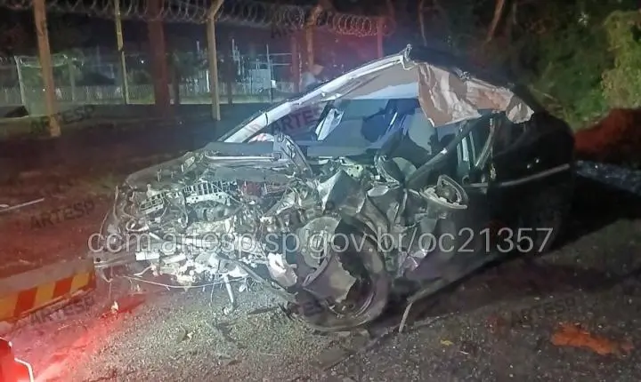 Acidente grave na Rodovia Rio-Santos deixa dois mortos após ultrapassagem