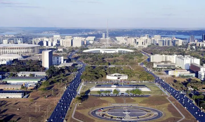 Eleições 2026: saiba o que funciona em brasília neste domingo