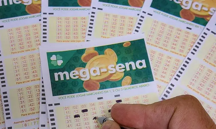 Mega-sena acumula e prêmio principal dispara para R$ 320 milhões