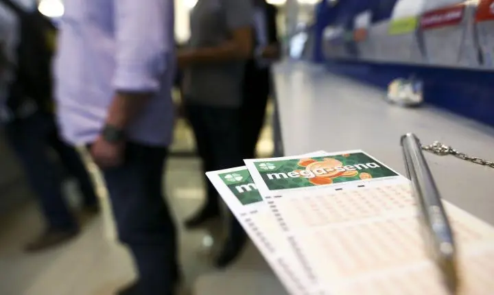 Com prêmio de R$ 150 milhões, o sorteio da Mega-Sena ocorre nesta quarta-feira