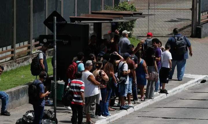 Paralisação de ônibus na zona sul de São Paulo afeta milhares