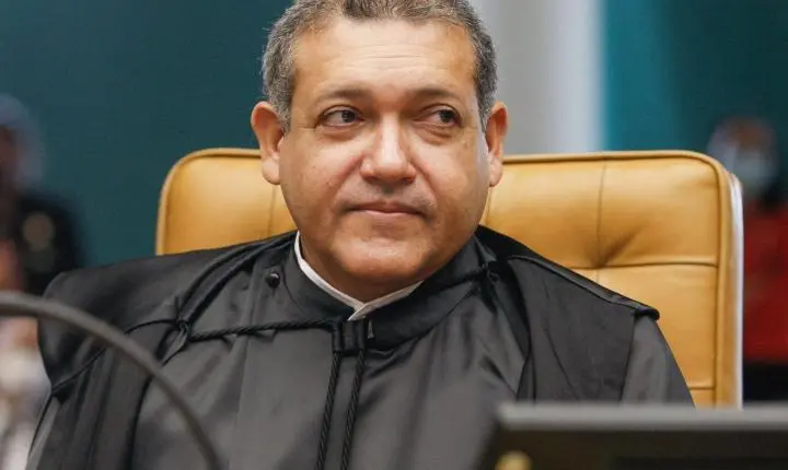 Kassio Nunes Marques impõe restrições ao canal Exército do Lula no WhatsApp