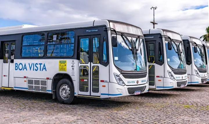 Prefeitura de Aracaju altera linhas e troca ônibus da frota municipal