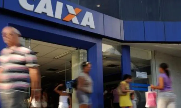 Feriado de 12 de outubro altera funcionamento de serviços bancários no país