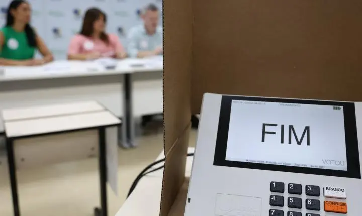 Direitos de idosos e pessoas com deficiência para votar nas eleições