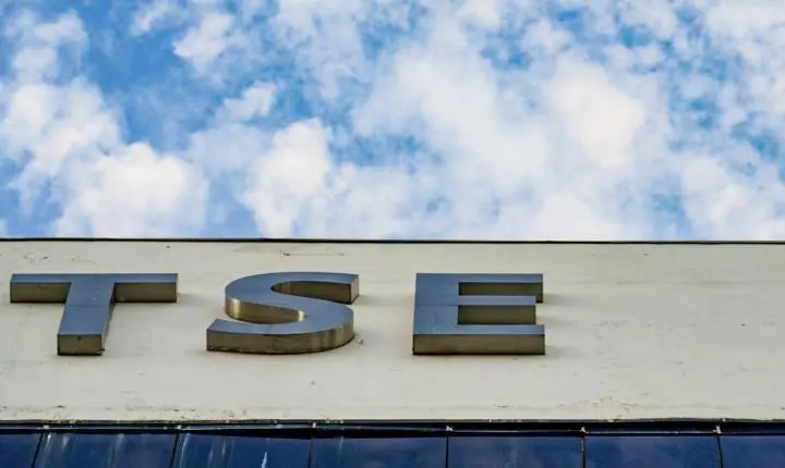 TSE ordena remoção de fake news sobre ato político