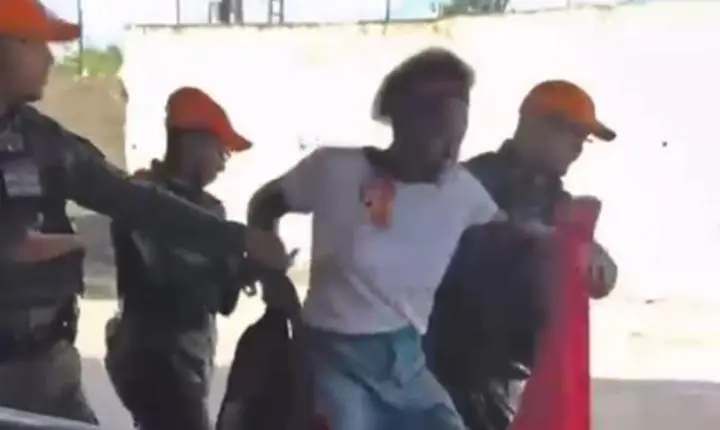 Tumulto em ônibus no Terminal da Macaxeira resulta em prisão de idosa no Recife