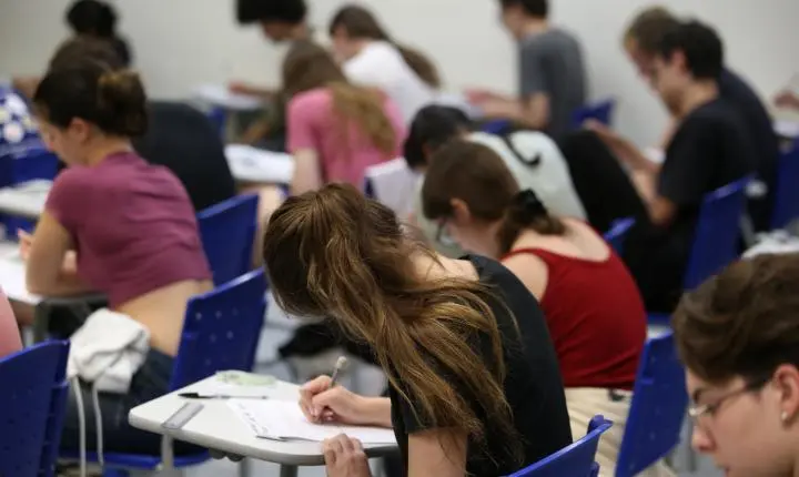 Vestibular 2027 da Unicamp ganha plantão tira-dúvidas ao vivo nesta quarta
