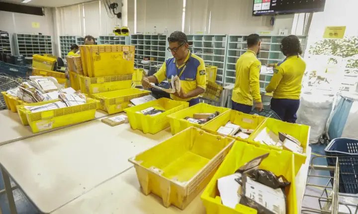 Correios e AliExpress renovam acordo para agilizar entregas no Brasil